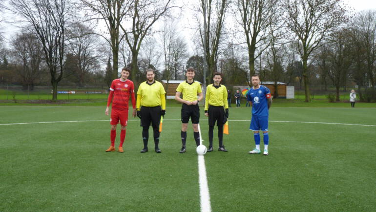 H1 schafft gegen den FC Oberneuland ein Remis – Robin Kalbhenn erzielt beim 3:3 (1:1) alle drei Treffer